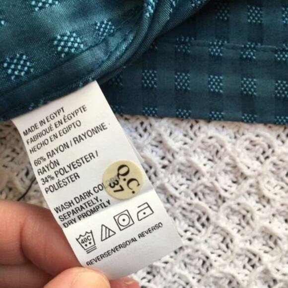 New Van Heusen Classic-Fit Grid Button-Down Shirt Small - Picture 6 of 7